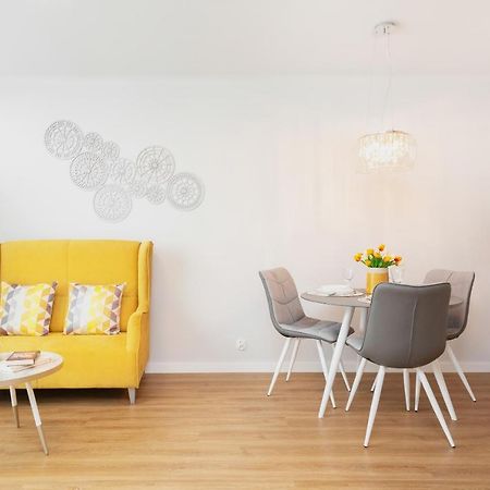 Apartment Warsaw Center By Renters Varsóvia Exterior foto