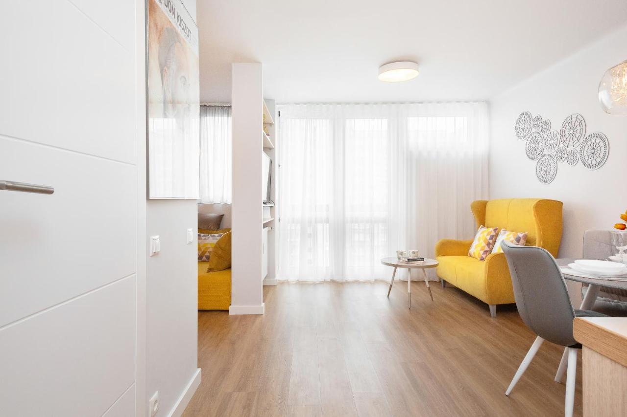 Apartment Warsaw Center By Renters Varsóvia Exterior foto